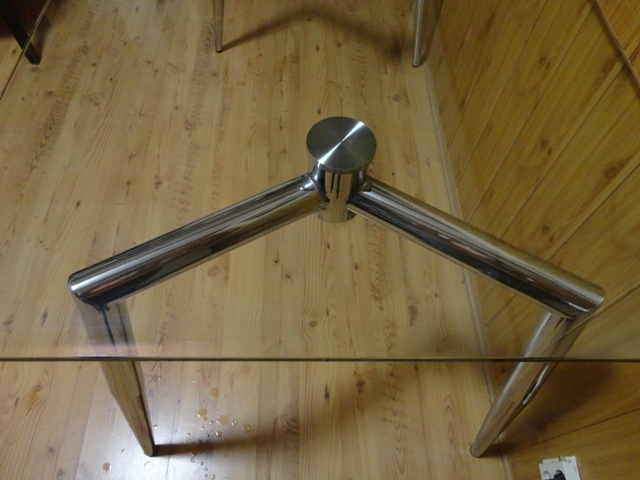 Jedálenský Stôl - sklenený - 4