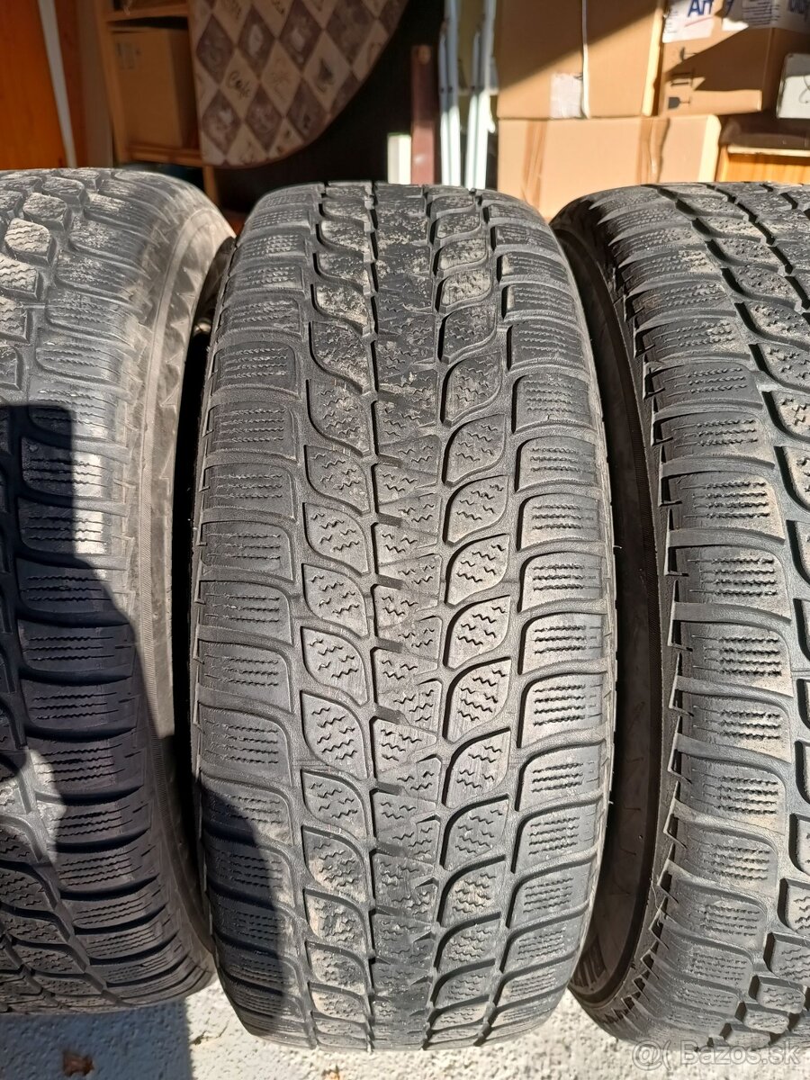 205/60 R16 BRIDGESTONE BLIZZAK LM-25 - 4