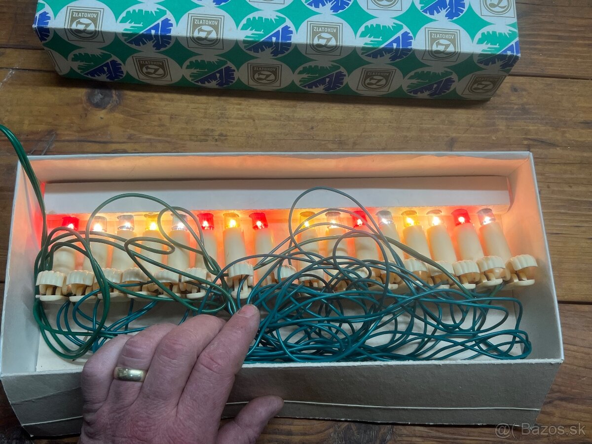 Funkčné Vianočné svetlá T4 v nálezom stave. - 4