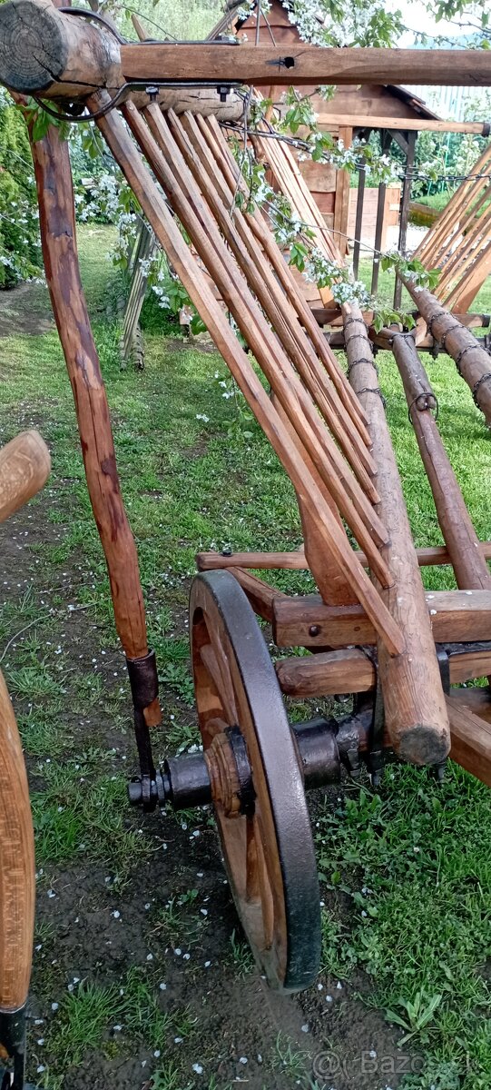 Starý drevený konský voz - rebriňak - 4