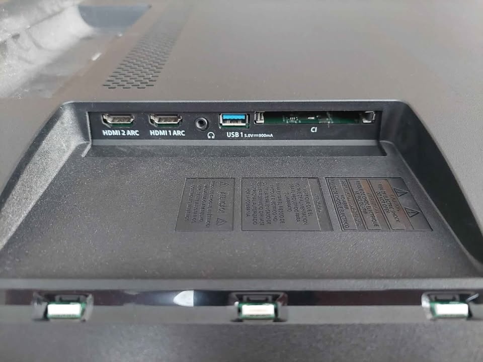 Philips 50PUS7304/12 - 4