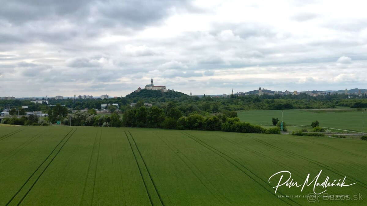 MADLEŇÁK Reality | Na predaj investičné pozemky v Nitre, v l - 4