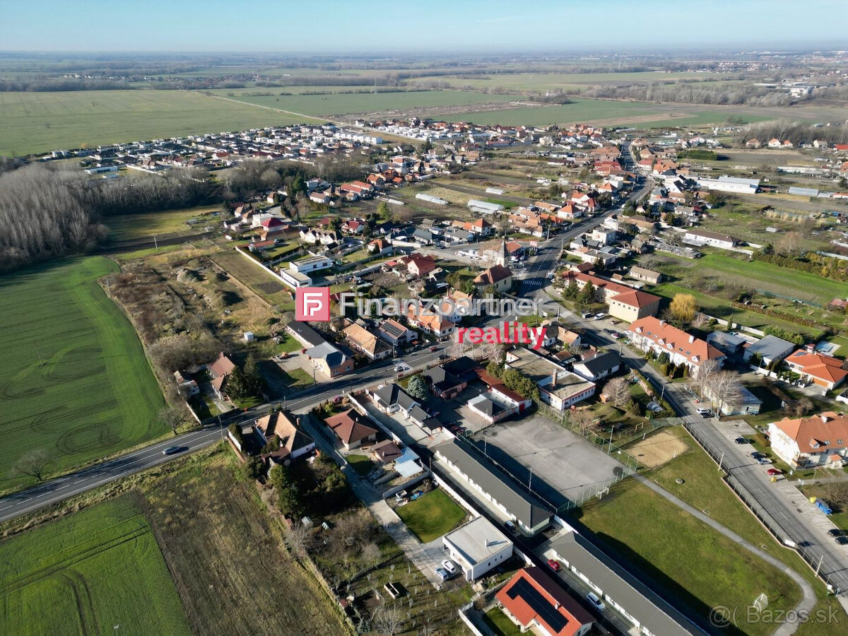 Na predaj 4-izbová kompletná rekonštrukcia rodinného domu - 4