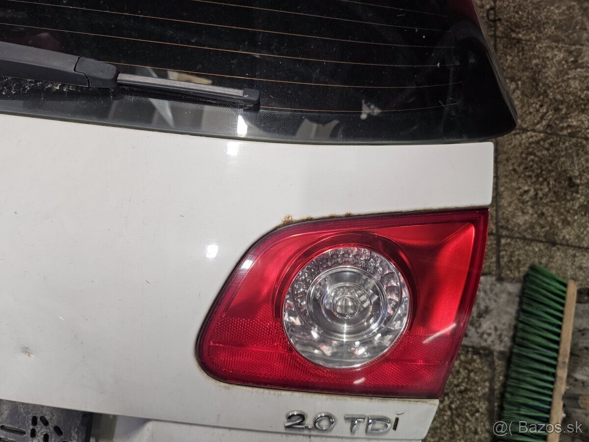 Kufrove dvere combi passat b6 - 4