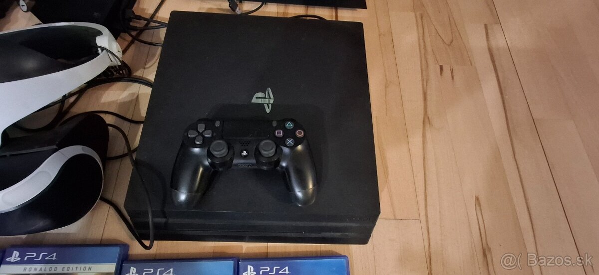 PS4 + VR + hry - 4