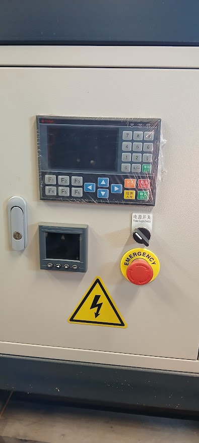 Pomalobežný drvič - nový stroj - 4