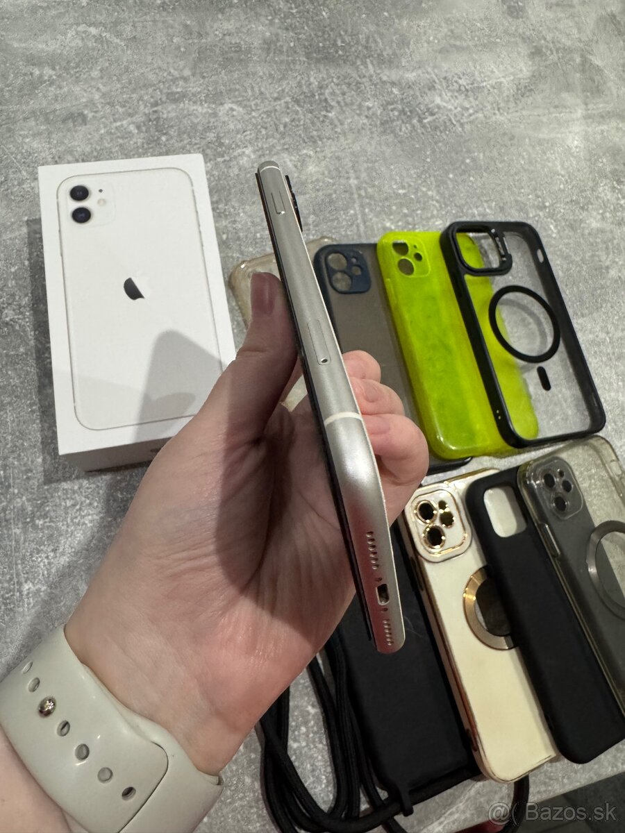 Predám iphone 11 64gb - 4