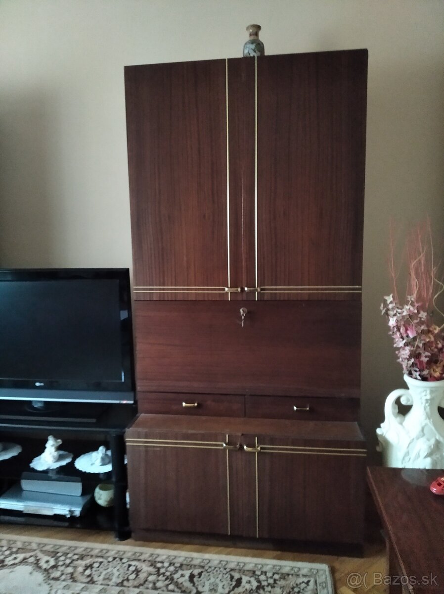 Nábytok do obývačky+tv stolík - 4