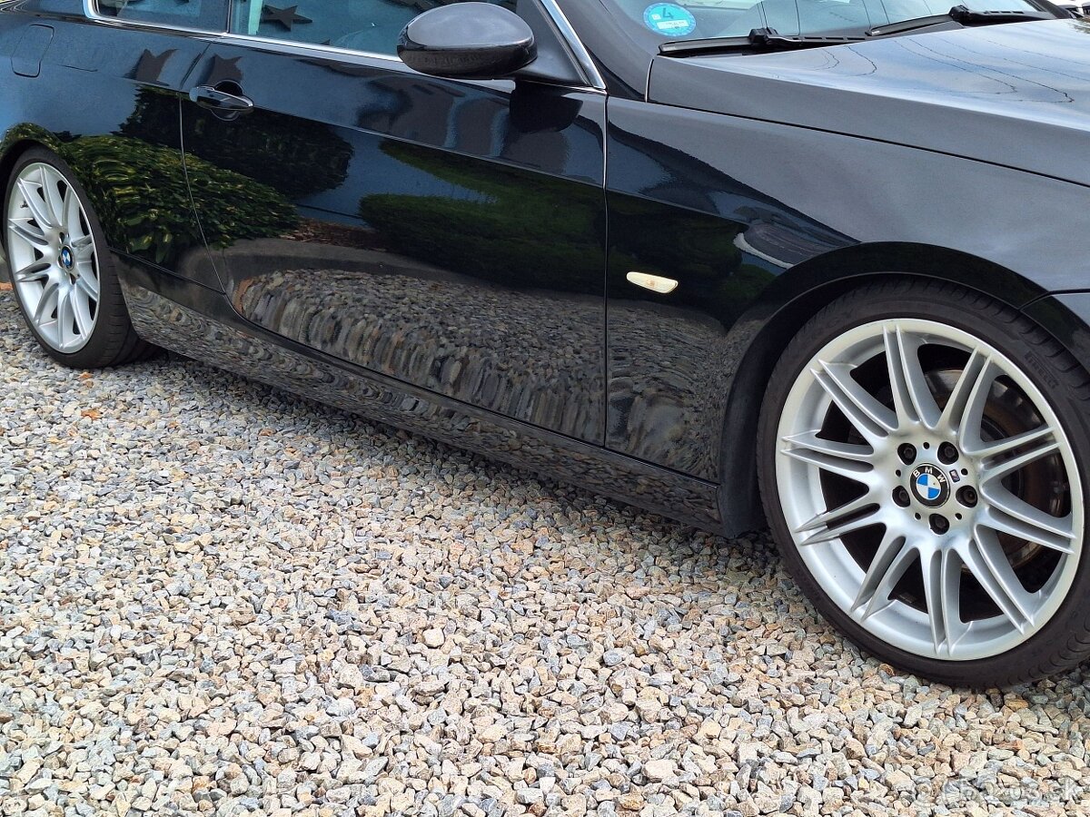 BMW Řada 3, 325i N52B25 MANUÁL - 4