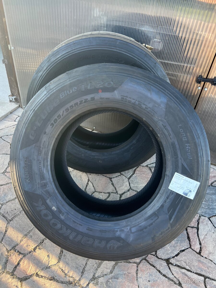 Pneumatiky 385/55/22,5 - 4