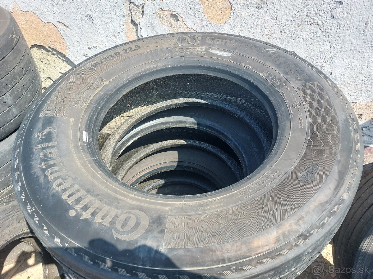 Vodiace pneumatiky 315/70 r22.5 - 4