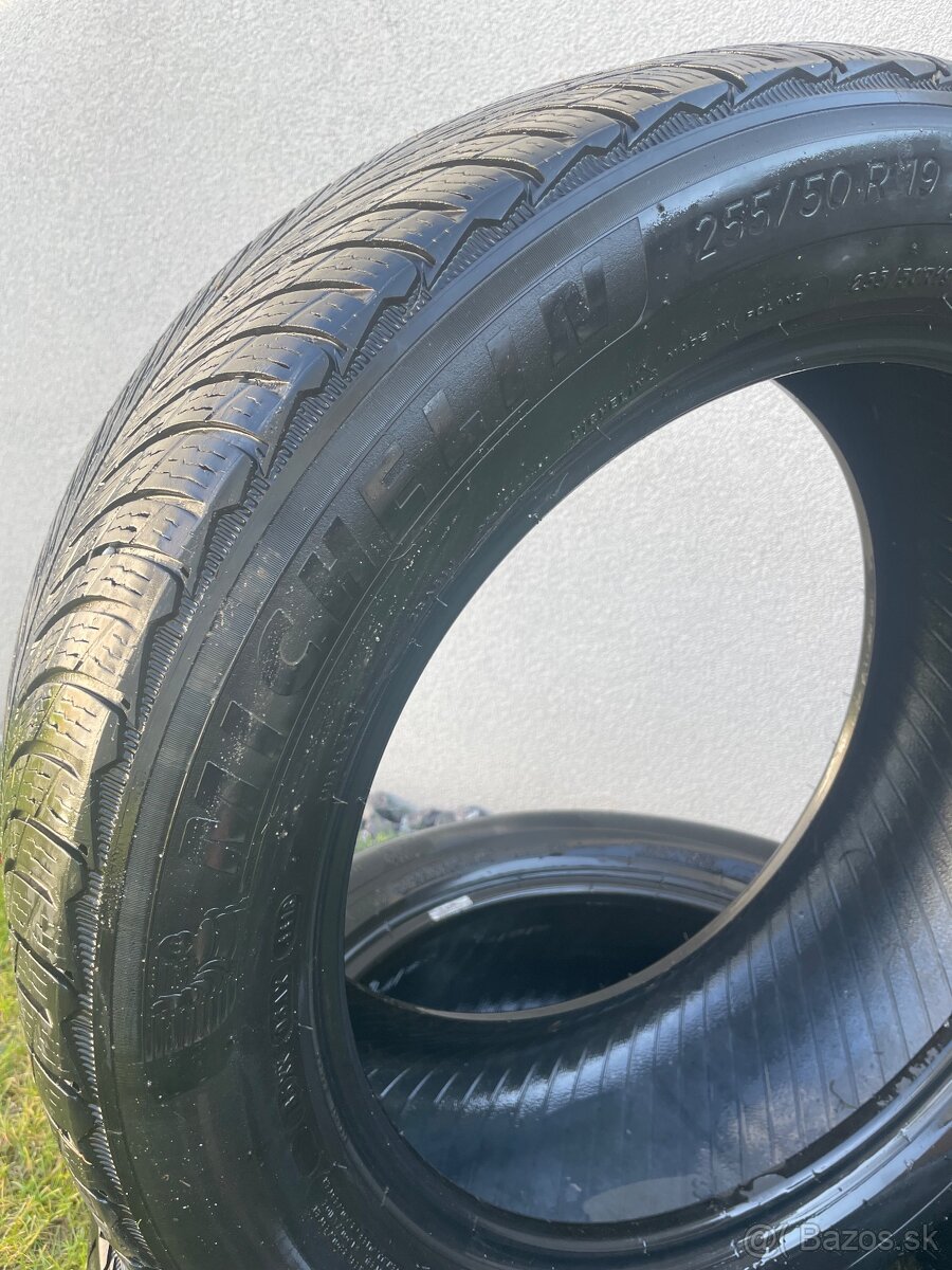 Michelin 255/50 R19 - 4