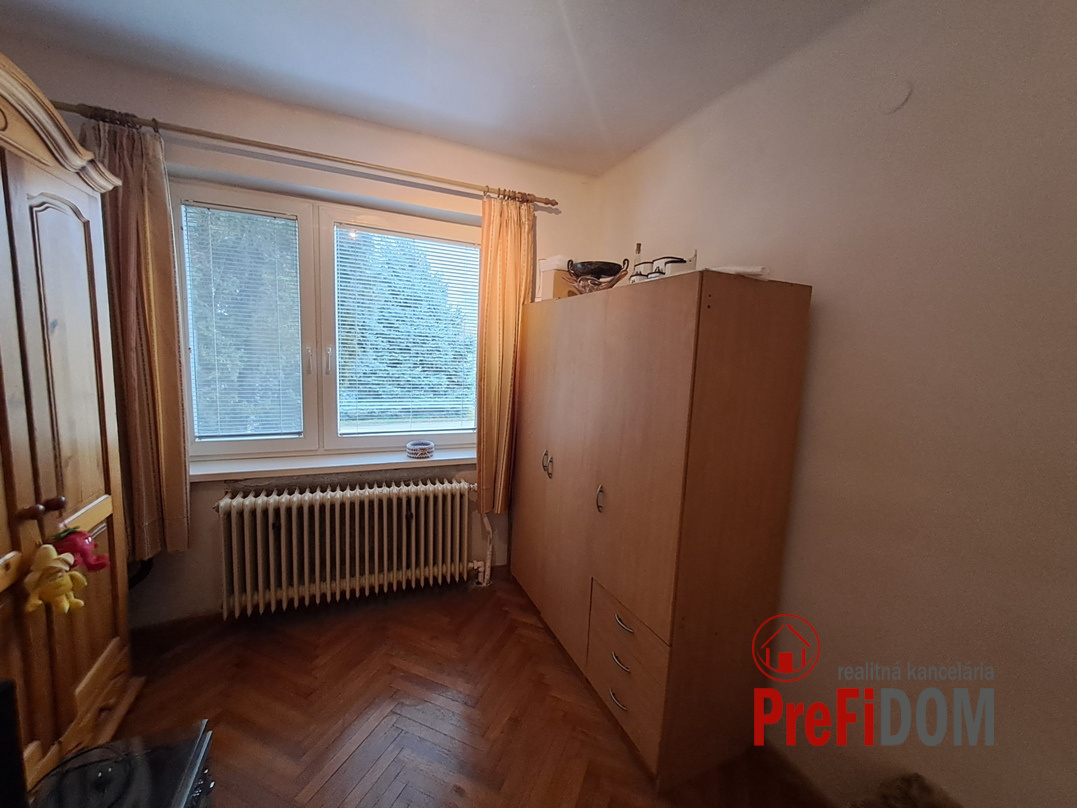 PREDAJ 4 – izbový átriový rodinný dom v meste Šurany. - 4