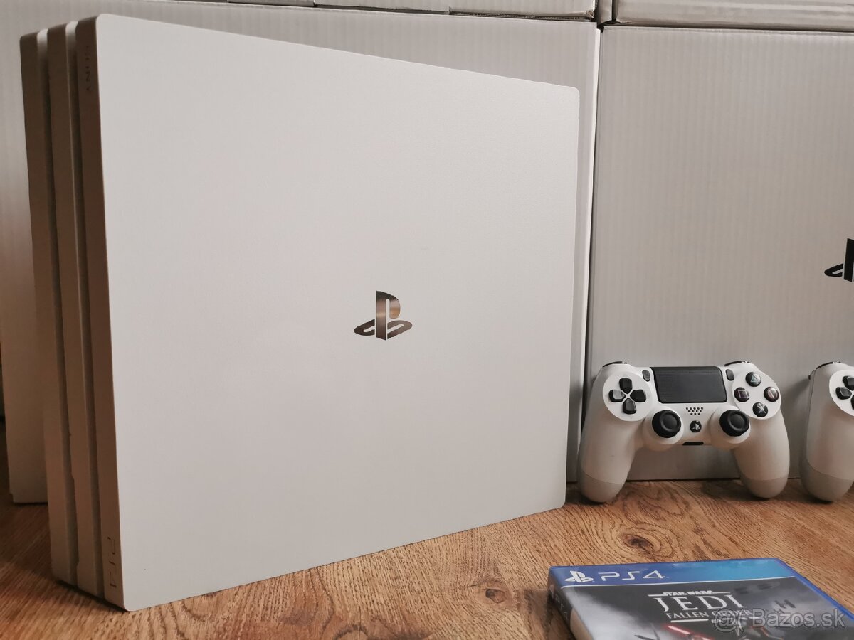 PS4 PRO - 4