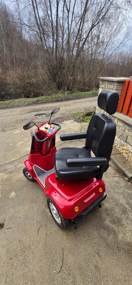 Elektricky invalidny vozík - 4