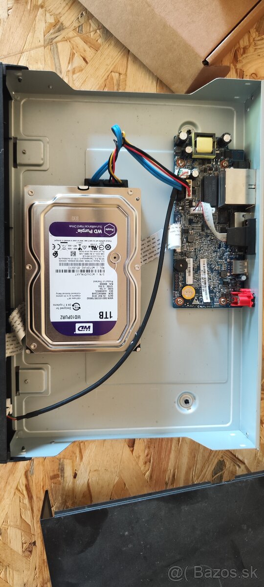 Nahrávacie zariadenie DAHUA NVR4104H-P - 4