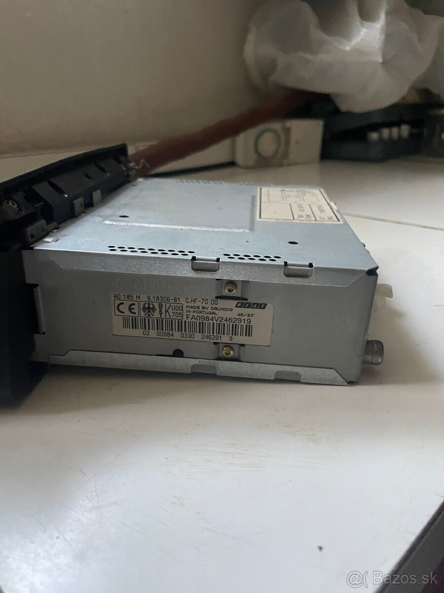 Rádia pre FIAT MAREA-BRAVA-BRAVO a pre RENAULT CLIO - 4