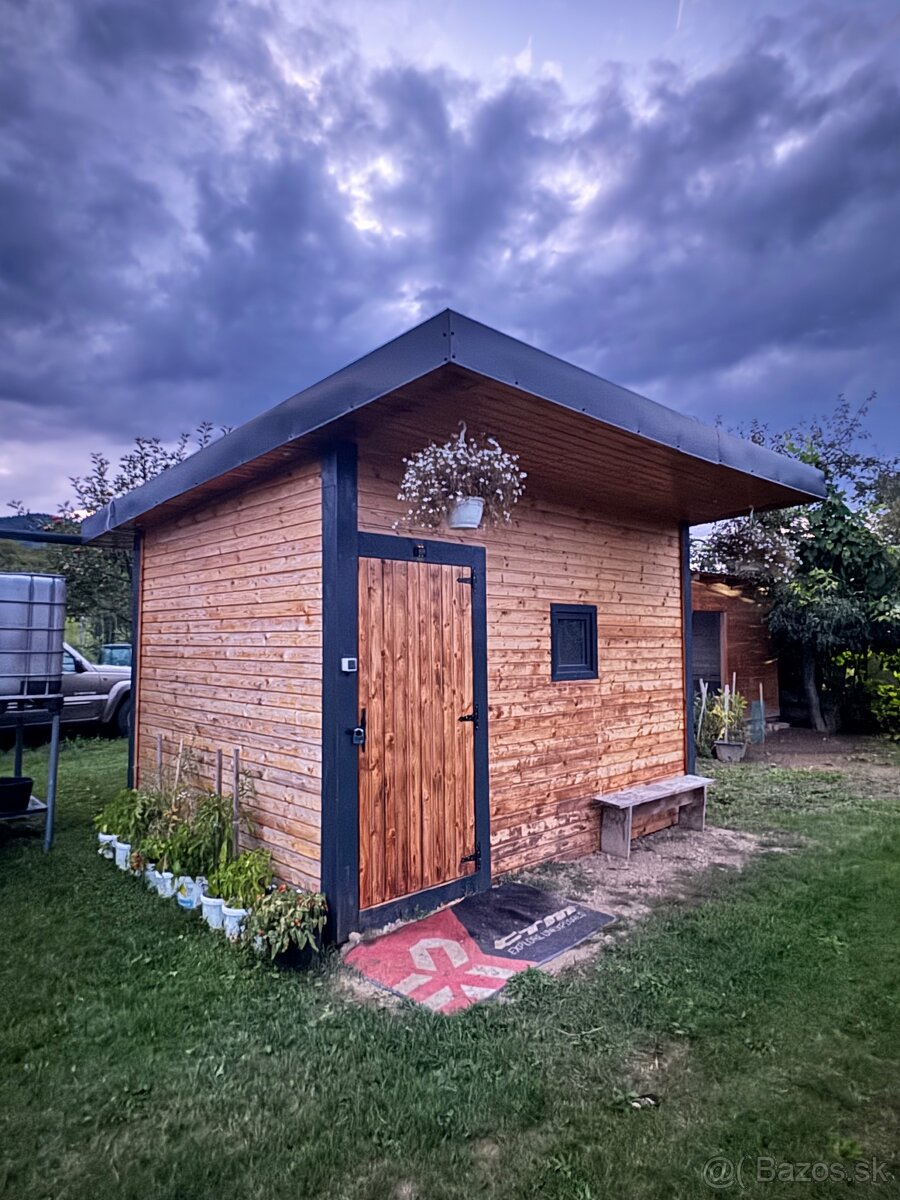 Chata / záhradný domček - 4