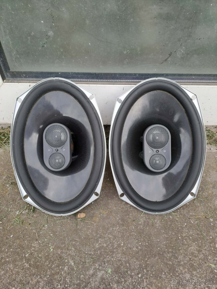 Reproduktory JBL - 4