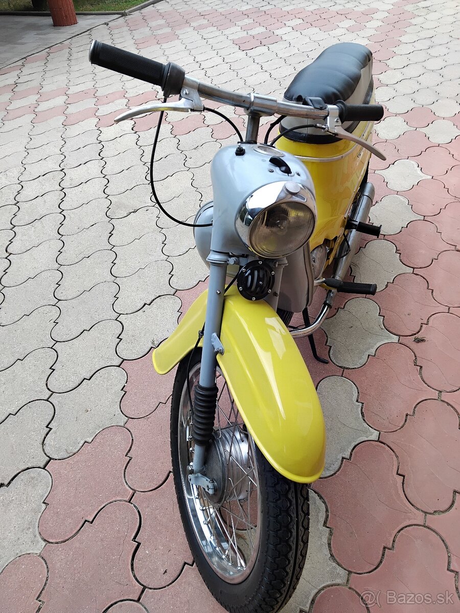 Jawa pionier 05 - 4