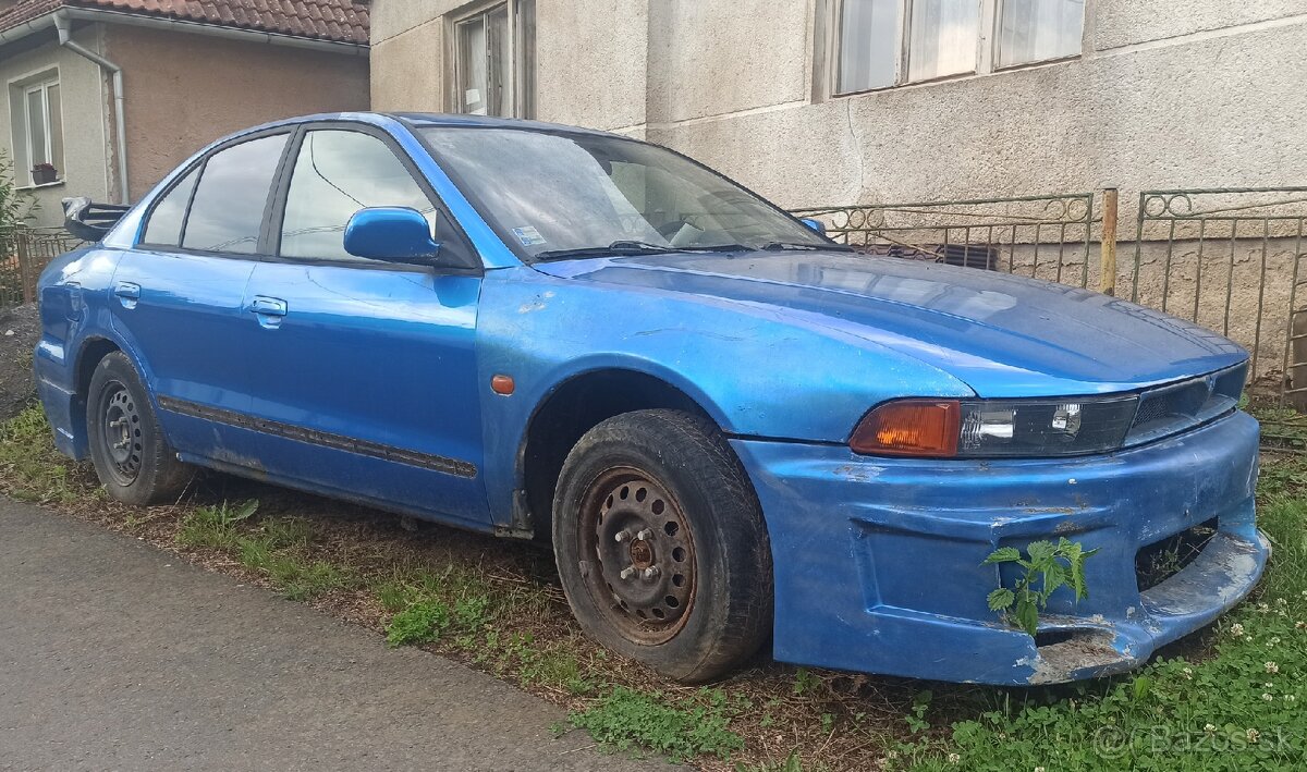 Mitsubishi Galant - 4