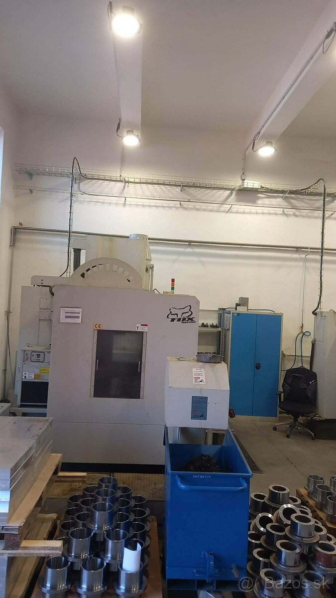CNC obrábacie centrum Hartford PRO 1000A - 4