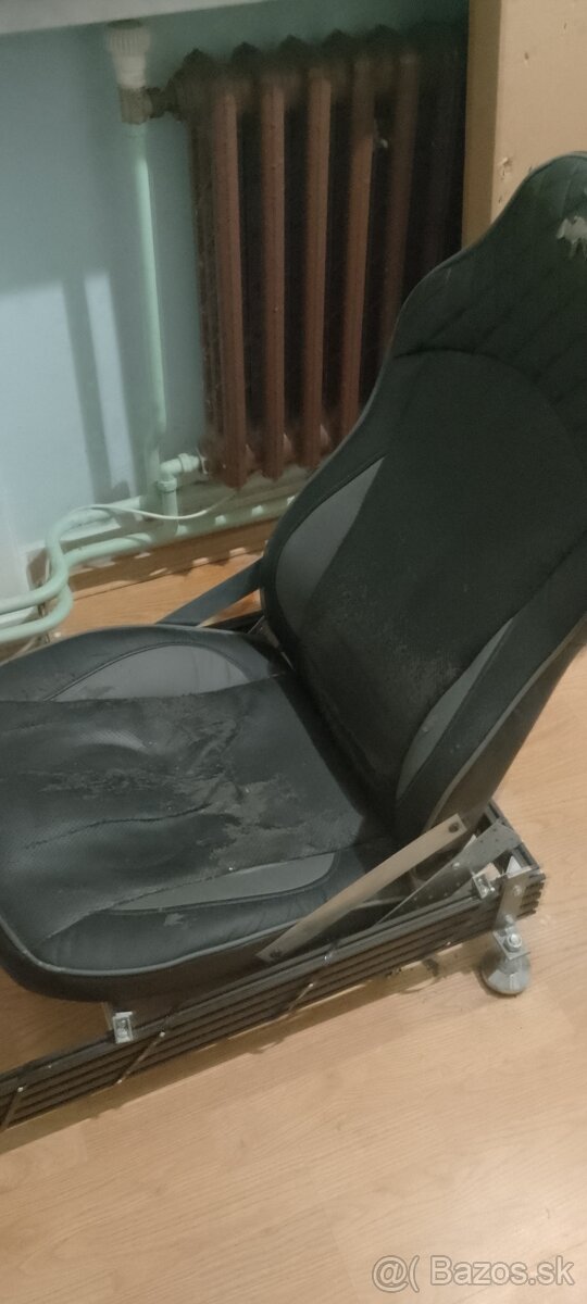 Thrustmaster t598 Simulátor rám+ volant - 4