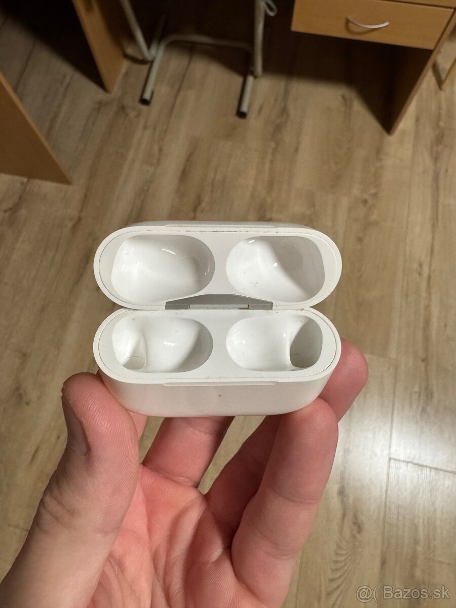 Apple AirPods Pro 1 - 4
