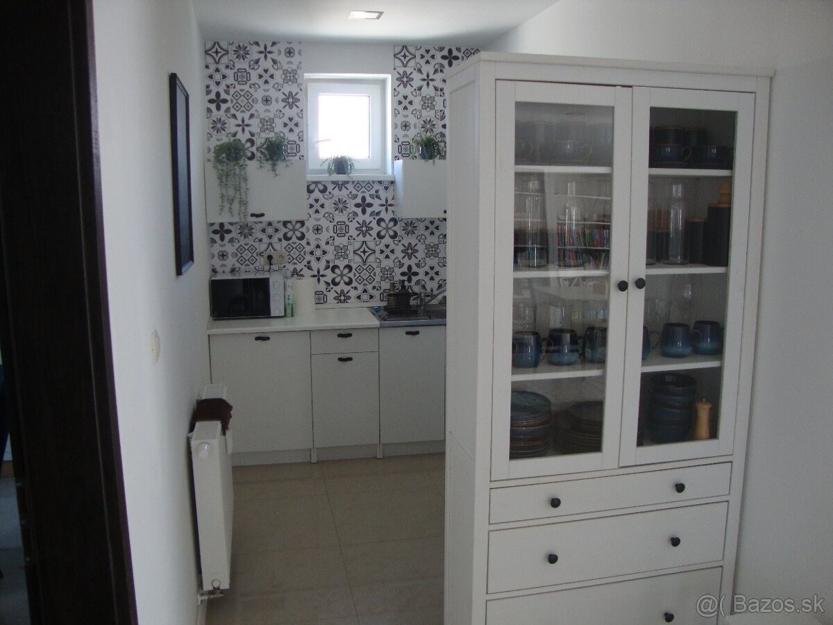 Kancelárie 17,6 m2 a 28,1 m2 - vedľa City Arény v TRNAVE - 4