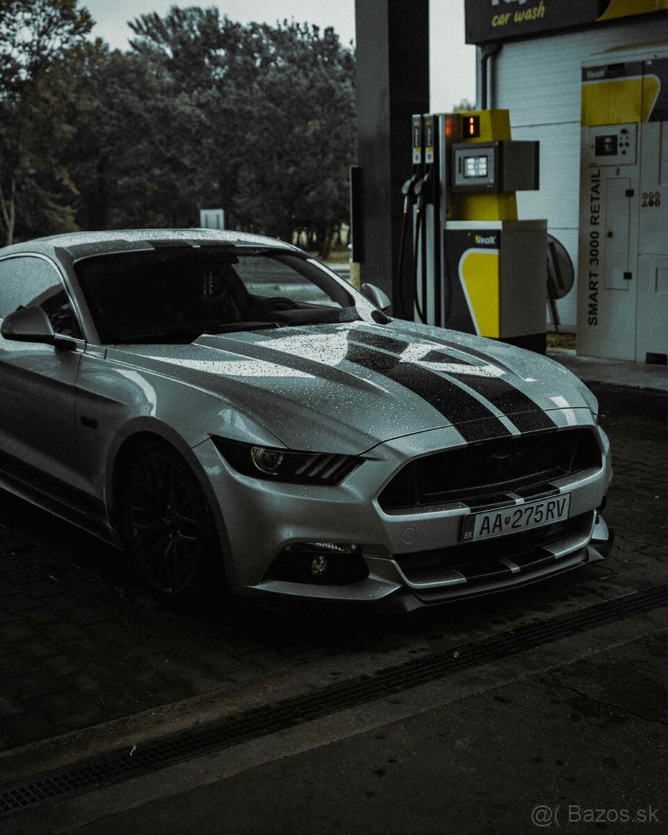 Mustang GT 5.0 V8 - 4