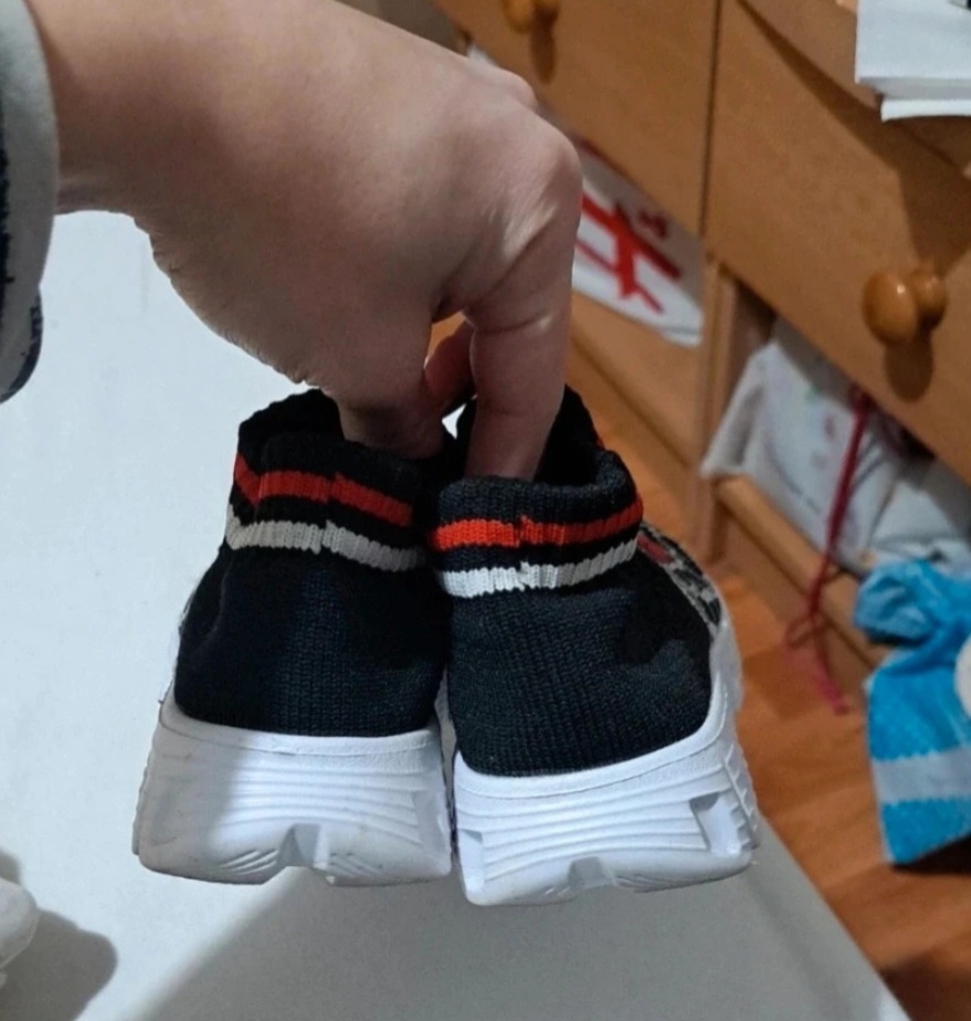 Chlapčenské nazúvacie tenisky - 4