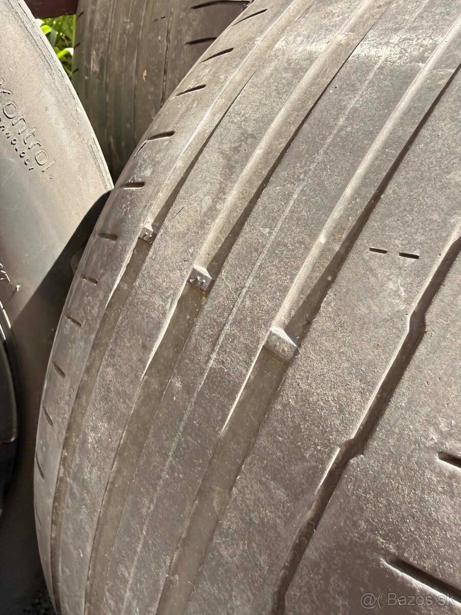 VW ID.4 R19 Plechové disky + letné pneumatiky