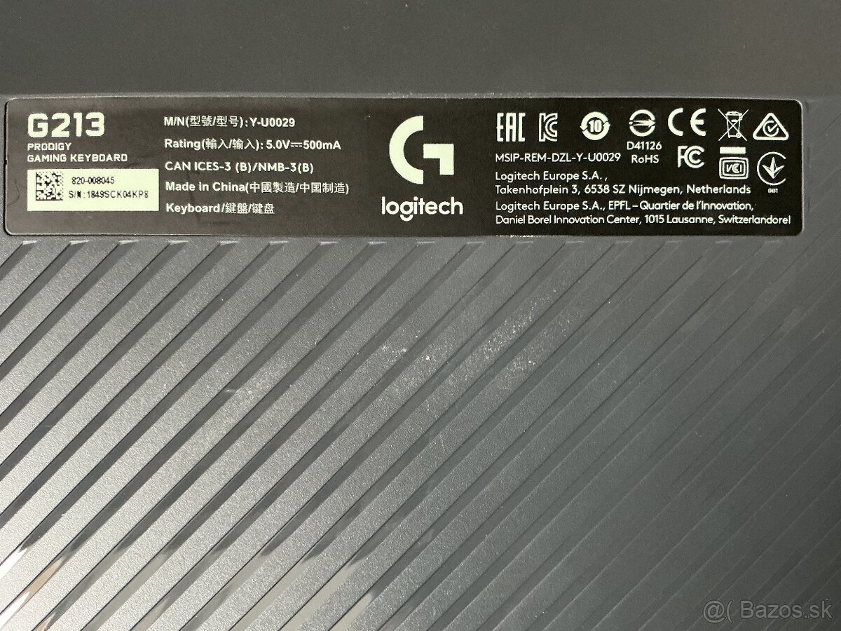 Logitech G213 - 4