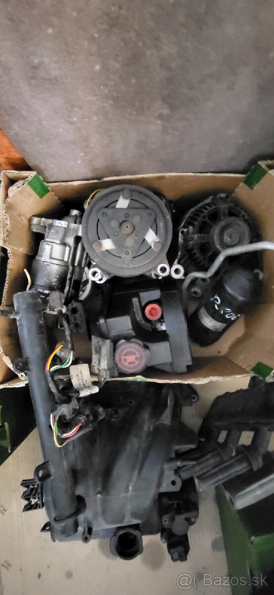 PEUGEOT 206 - 4