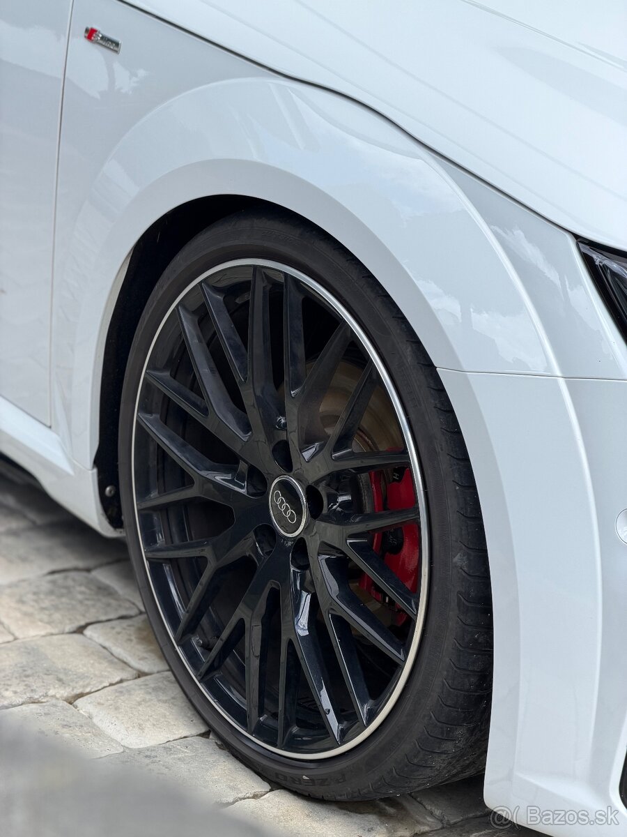 AUDI TT 40 tfsi 2.0 s-line - 4