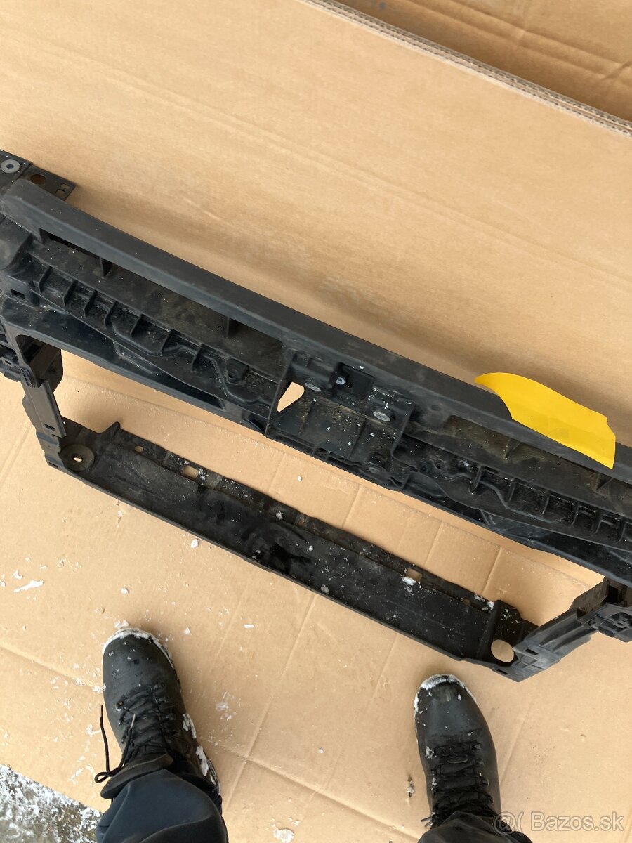 chladicova stena vw Golf Sportsvan chladicovka 2.0 - 4