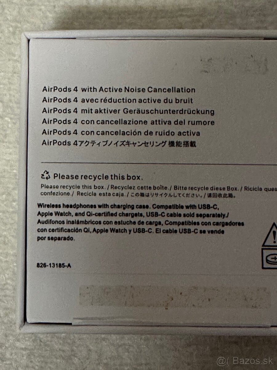 Apple AirPods 4 ANC - 4