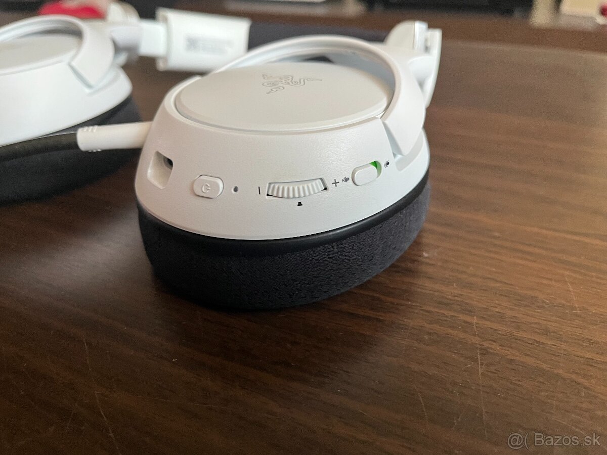 RAZER KAIRA Pro Headset pre XBOX - 4