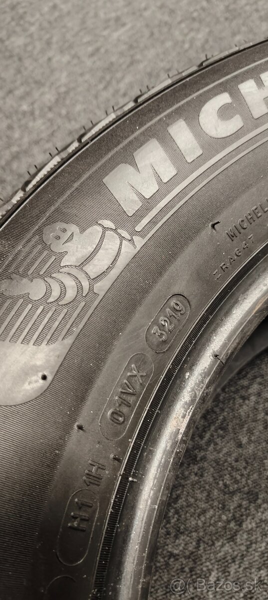 Zimné pneumatiky 235/60 R17 - 4