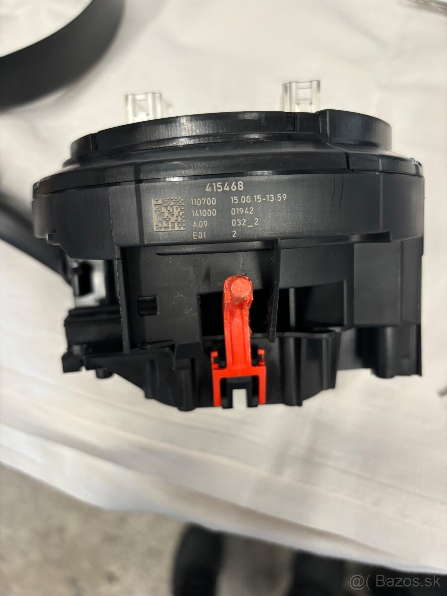 Podvolantovy kruzok mercedes b 246 - 4