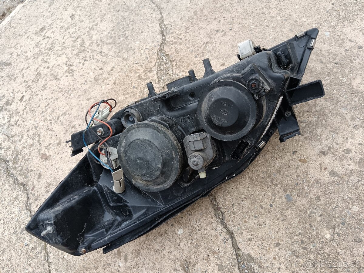 Predam na Nissan primera predne a zadne svetla 2002-2008 - 4