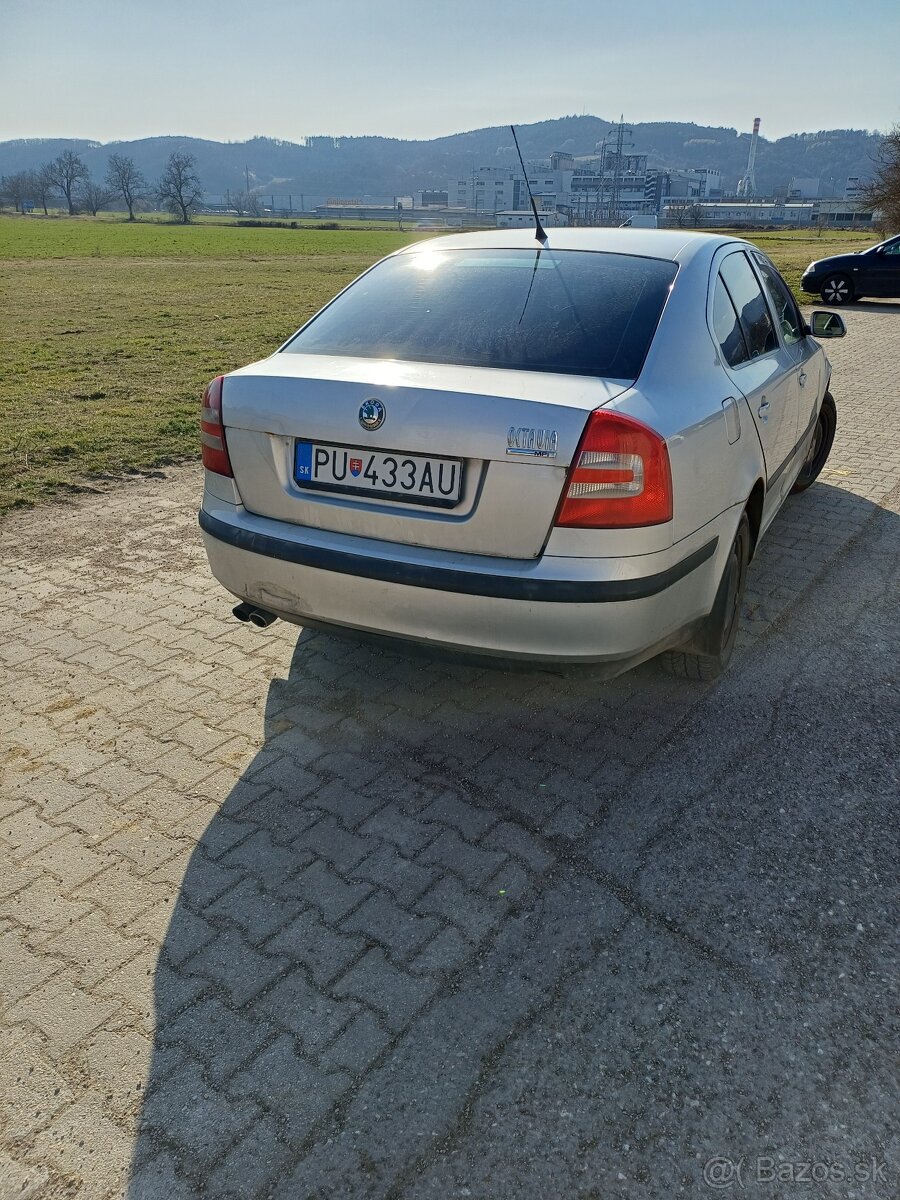 Škoda Octavia 1,6 MPI - 4