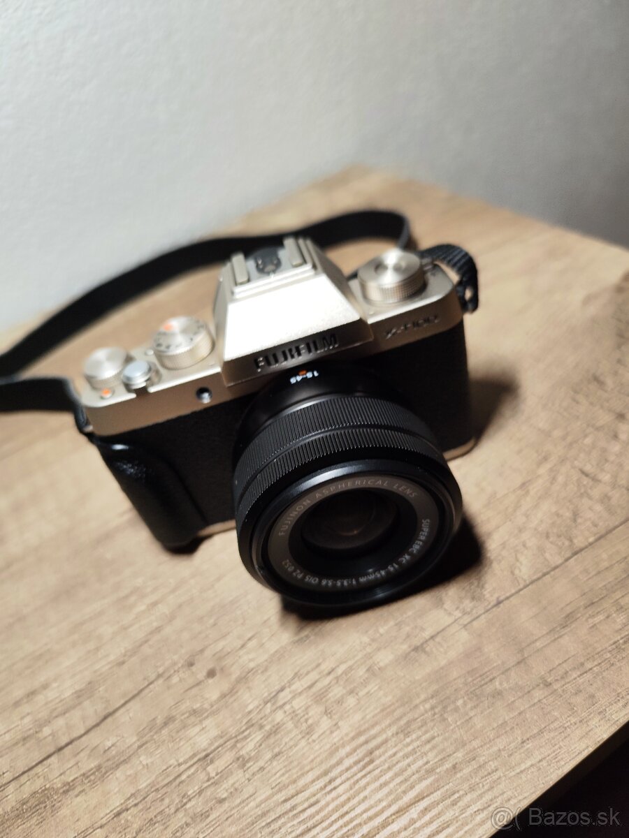 Digitálny fotoaparát Fujifilm X-T100 strieborná + XC 15-45mm - 4
