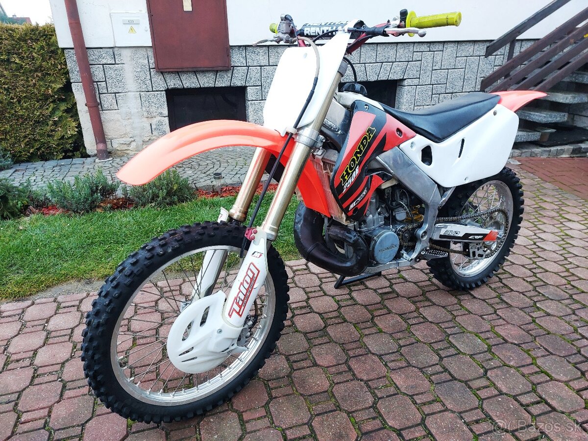 Honda CR250R - 1999 - 4