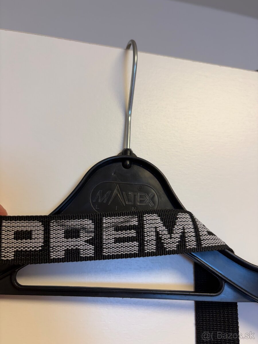 Supreme taska cez pleco - 4