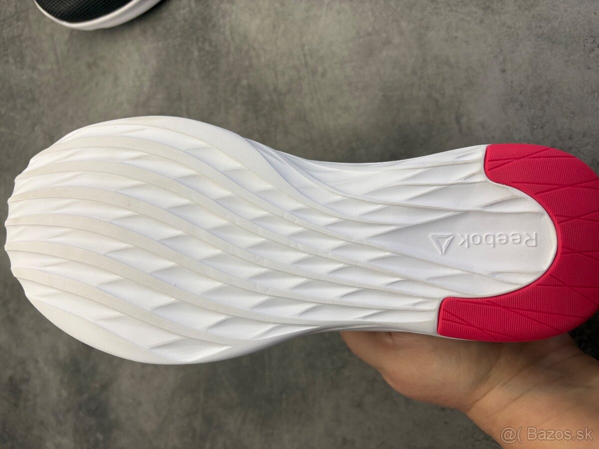 tenisky Reebok v.39 nové - 4