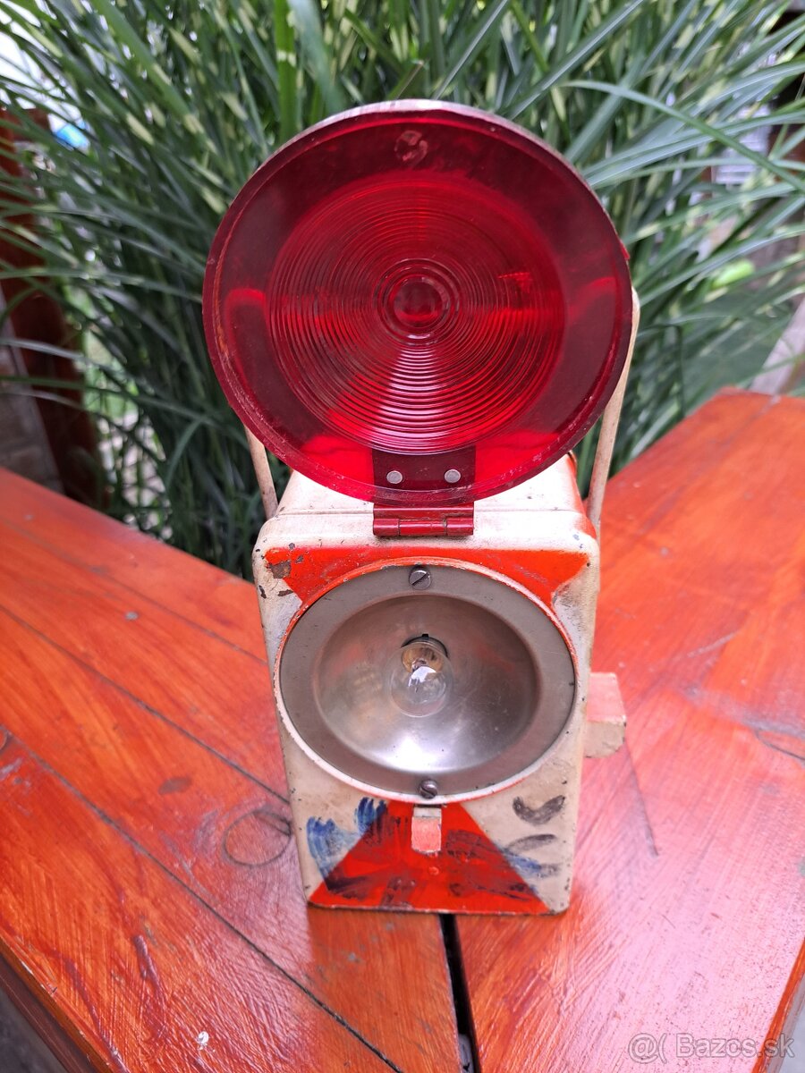 ŽELEZNIČIARSKA Lampa. - 4