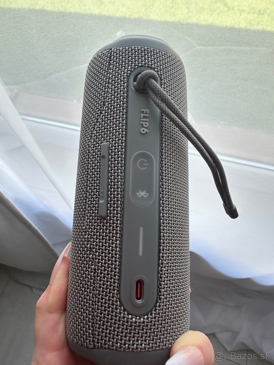 JBL flip 6 pokazeny - 4