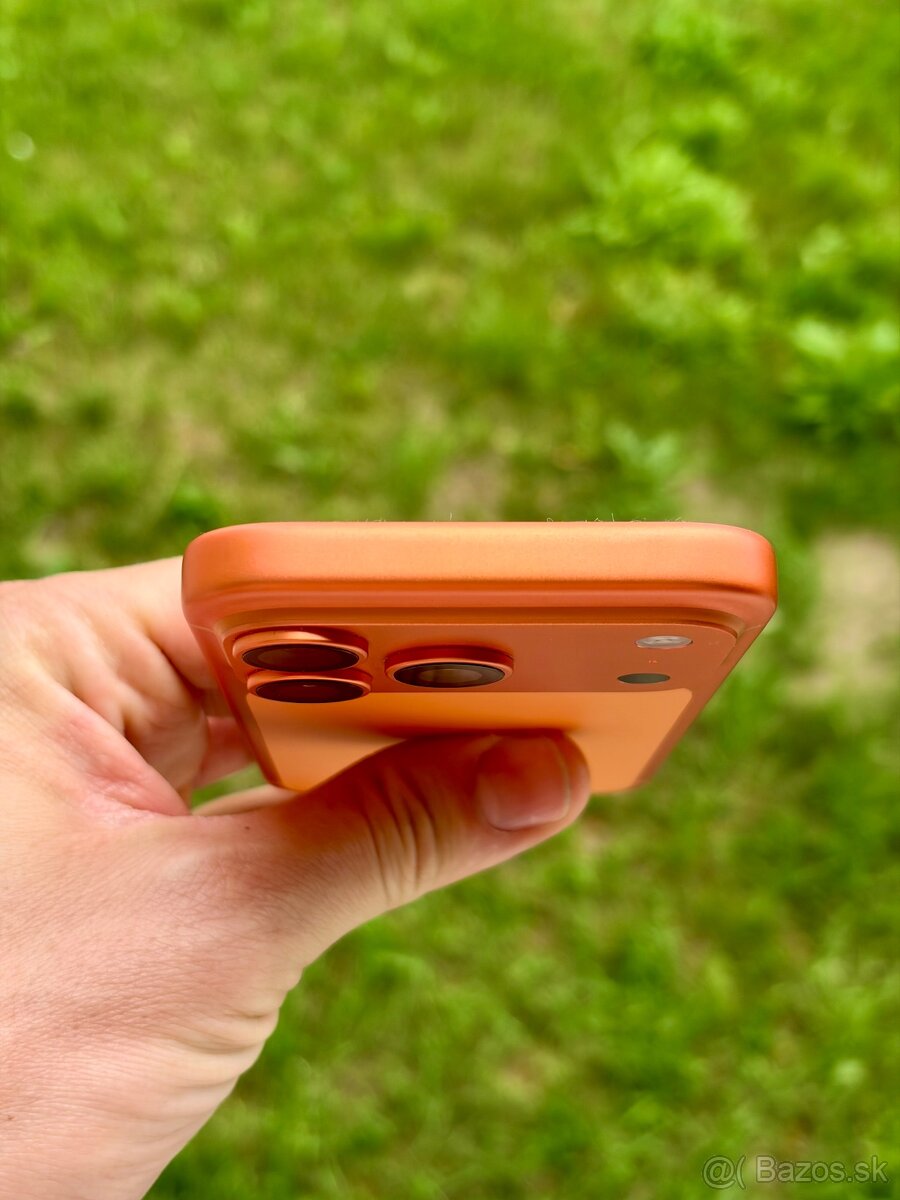 iPhone 17 Pro 256GB Cosmic Orange - 4