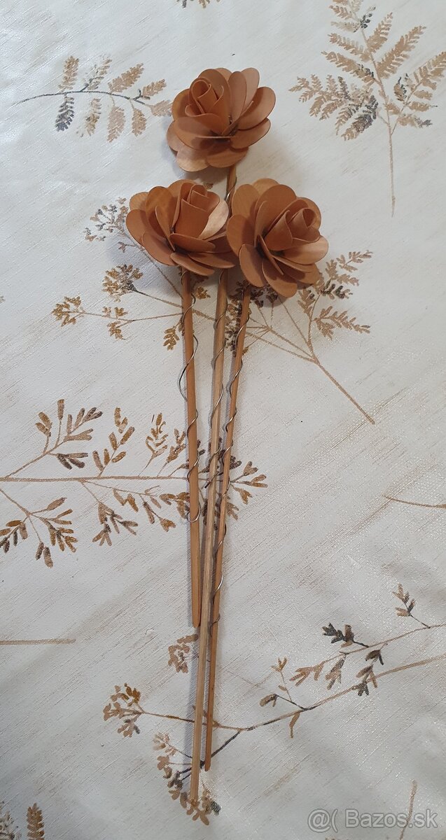 Vetvicky a sisky na adventne vence / dekoracie - 4